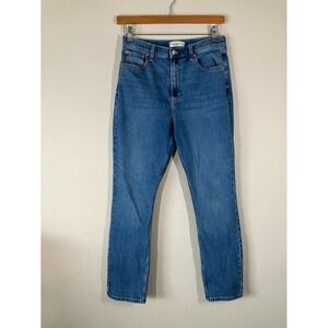 ABERCROMBIE & FITCH Ultra High Rise Slim Straight Jeans Medium Wash 29 Festival